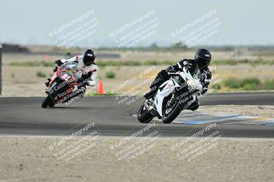 media/Apr-18-2025-TrackDaz (Fri) [[45f5874c44]]/C Group/Session 1 (Turn 7)/